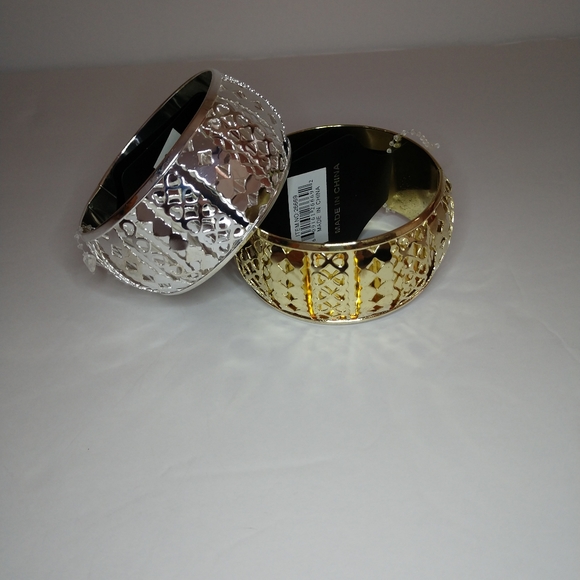 Monaco Exquisite Jewelry - Silver Wide Band Bracelet with Intricate Detailing